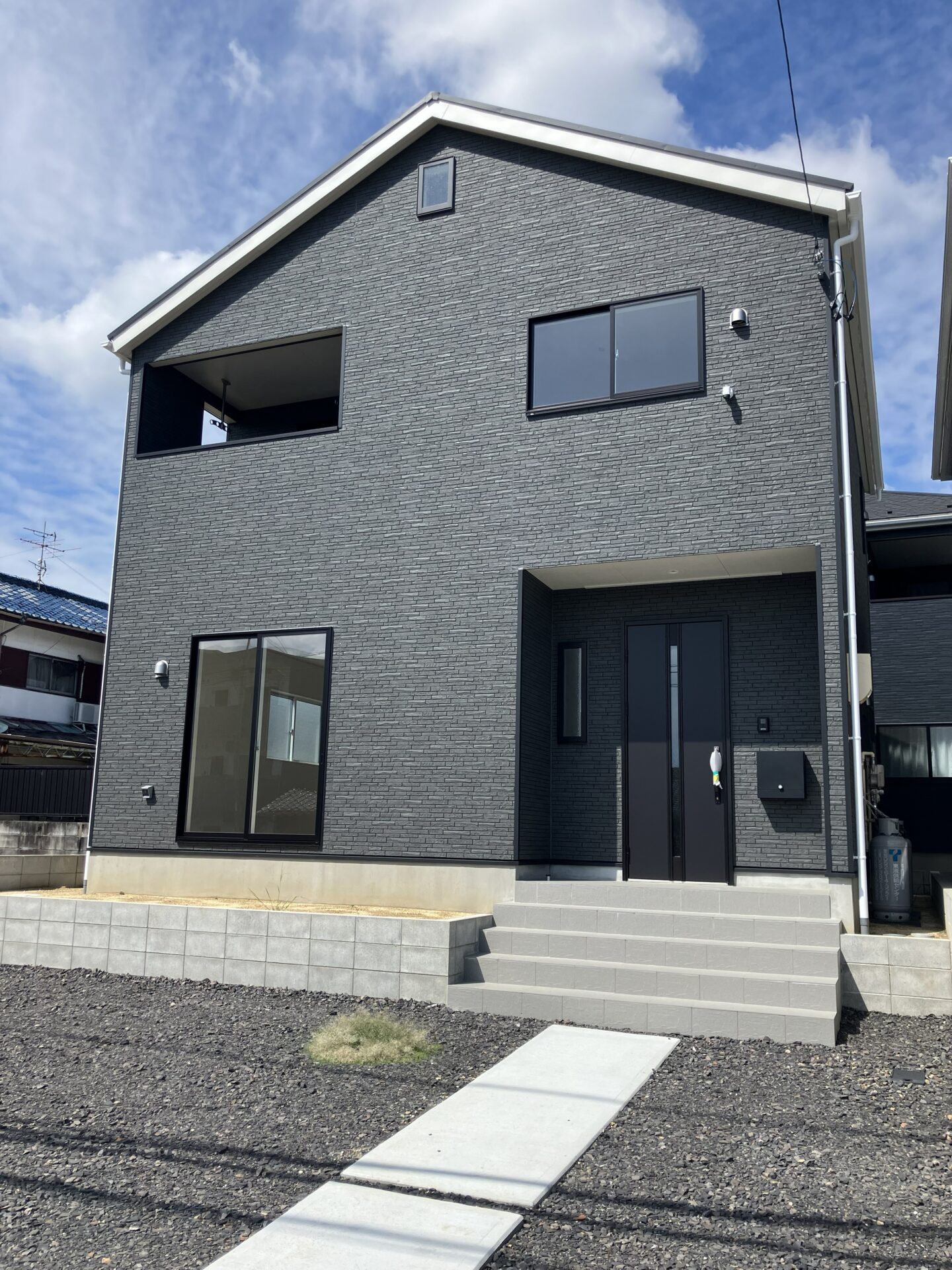 岐阜県 各務原市鵜沼西町1丁目新築戸建